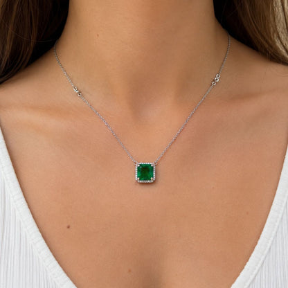 Collar esmeralda