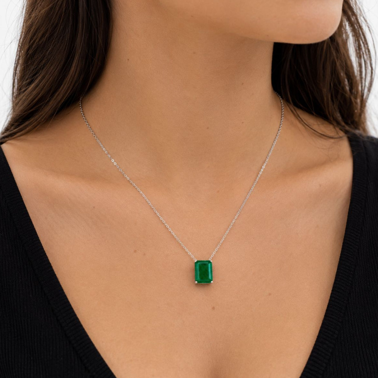 Collar Esmerlada rec