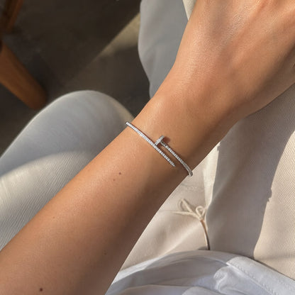 Brazalete Clavo