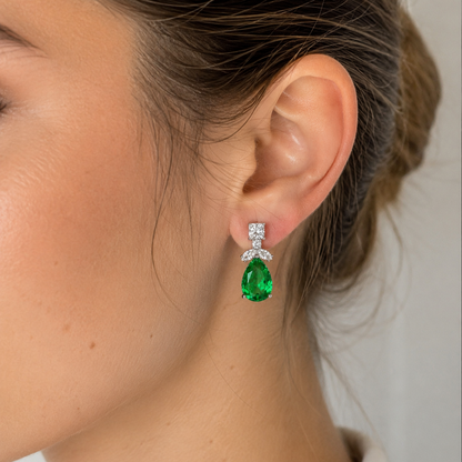 Arete esmeralda gota