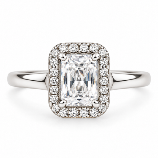 Anillo Valeria Elegancia estructurada. Plata 925 con recubrimiento de rodio.