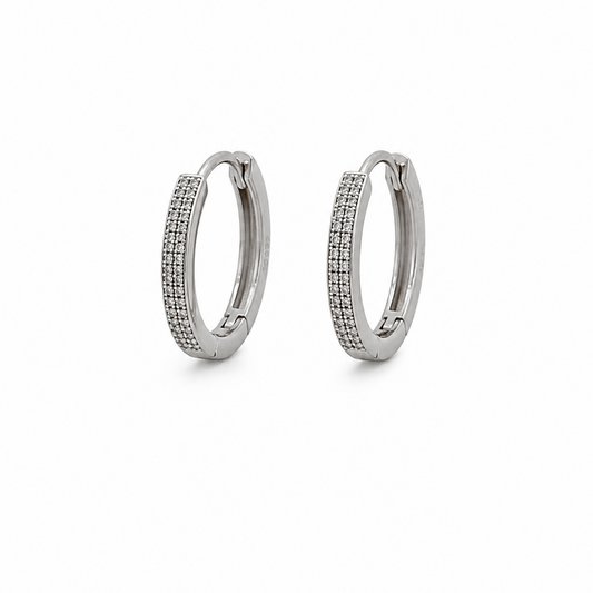 Arete huggie