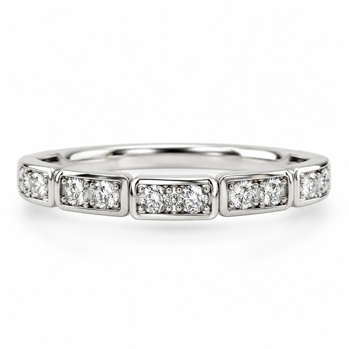 Anillo Churumbela Bulga Brillo continuo. Plata 925 con recubrimiento de rodio.