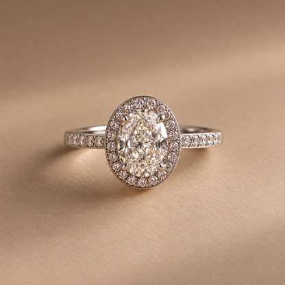 Anillo Maelis Luz excepcional. Plata 925 con recubrimiento en rodio.