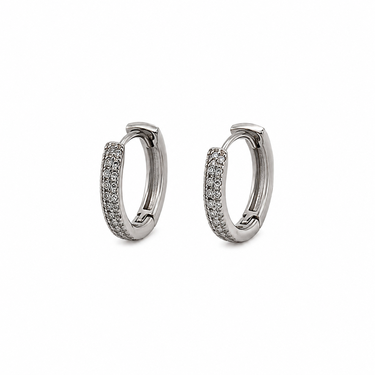 Aretes huggie